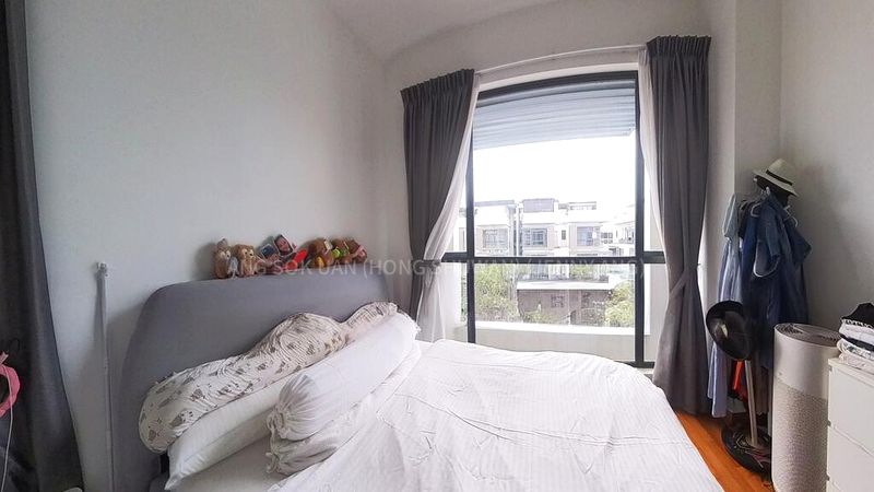 5 Bed Terraced House (Landed) for Sale in  Seletar Hills Estate - Image 6