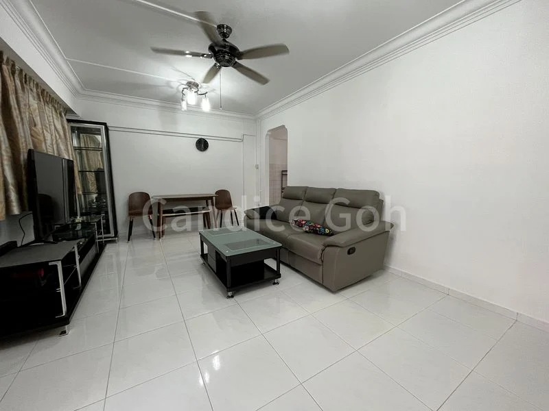 3 Room HDB for Rent in  868 Yishun Street 81 - Image 1
