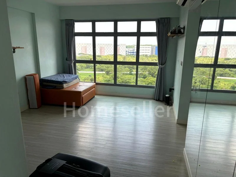 Premium HDB for Sale in 476A Upper Serangoon View - Image 1