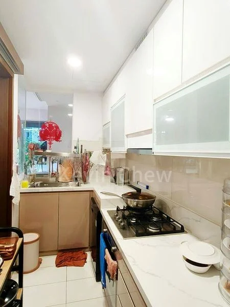 4 Bed Executive Condo for Rent in The Visionaire - Image 6