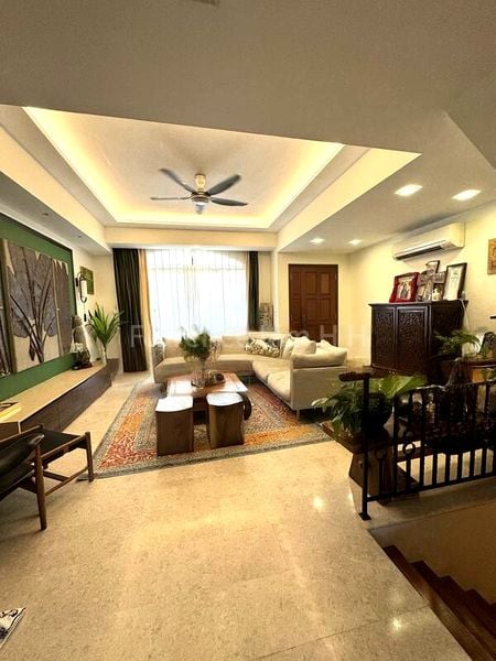 5 Bed Terraced House (Landed) for Sale in  Horizon Green - Image 2