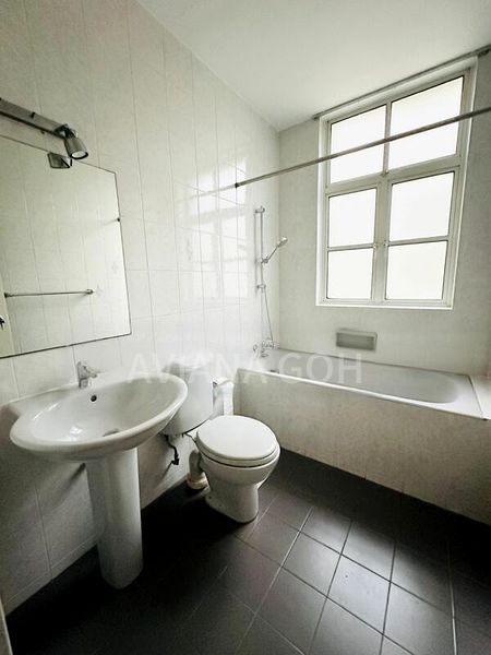 3 Bed Condo for Rent in  La Suisse I - Image 5