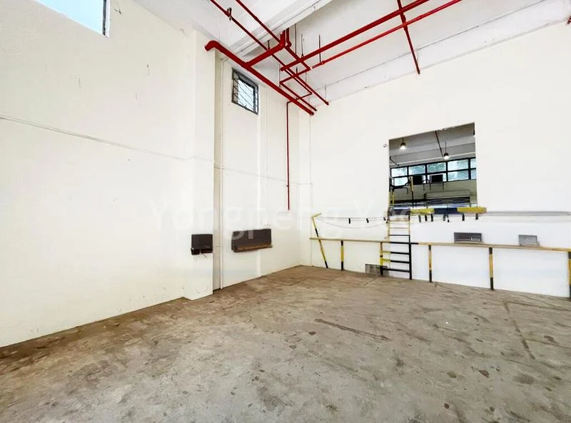 Light Industrial (B1) for Rent: Henderson Building - Image 5