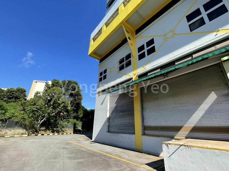 Light Industrial (B1) for Rent: Henderson Building - Image 3