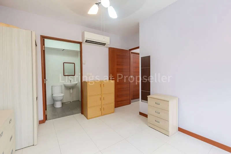3 Room (3A) HDB for Sale in 339A Kang Ching Road - Image 6