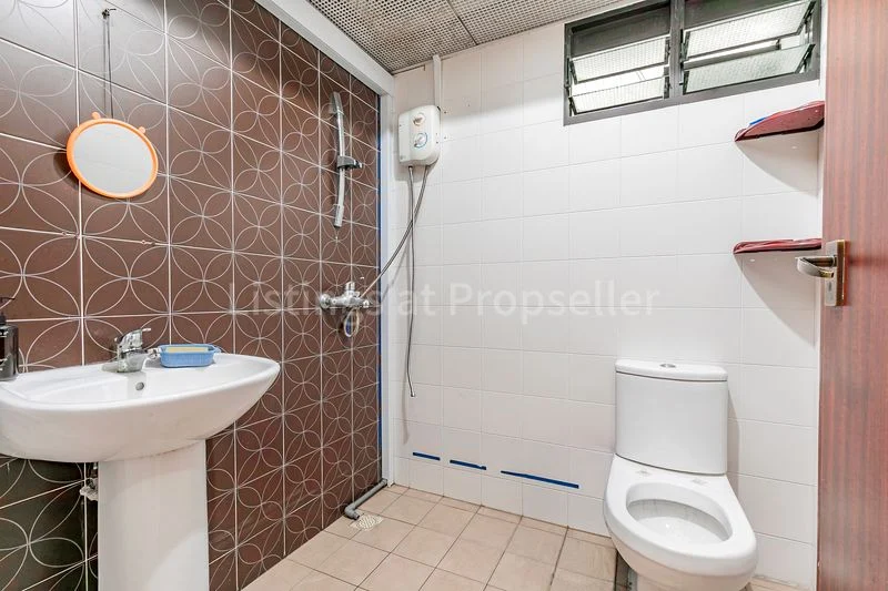 3 Room (3A) HDB for Sale in 339A Kang Ching Road - Image 9