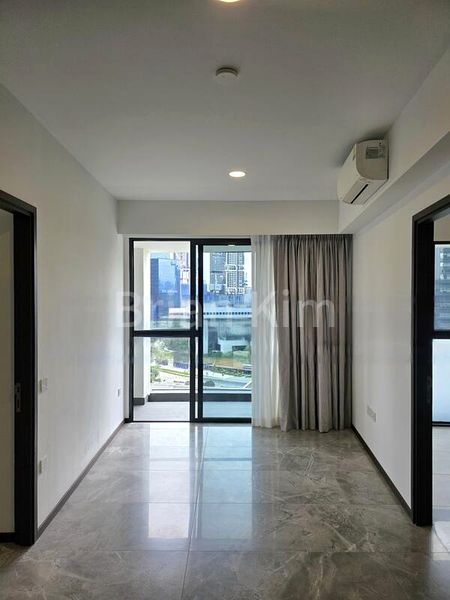2 Bed Condo for Sale in  One Pearl Bank - Image 17
