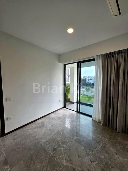 2 Bed Condo for Sale in  One Pearl Bank - Image 16