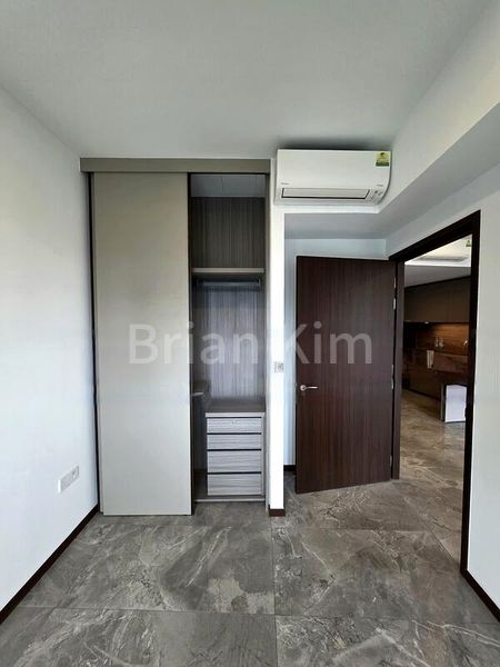 2 Bed Condo for Sale in  One Pearl Bank - Image 10