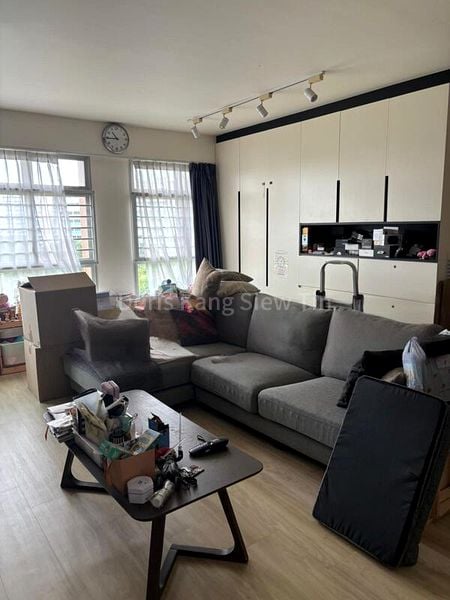 5 Room (5I) HDB for Sale in  494J Tampines Street 45 - Image 2