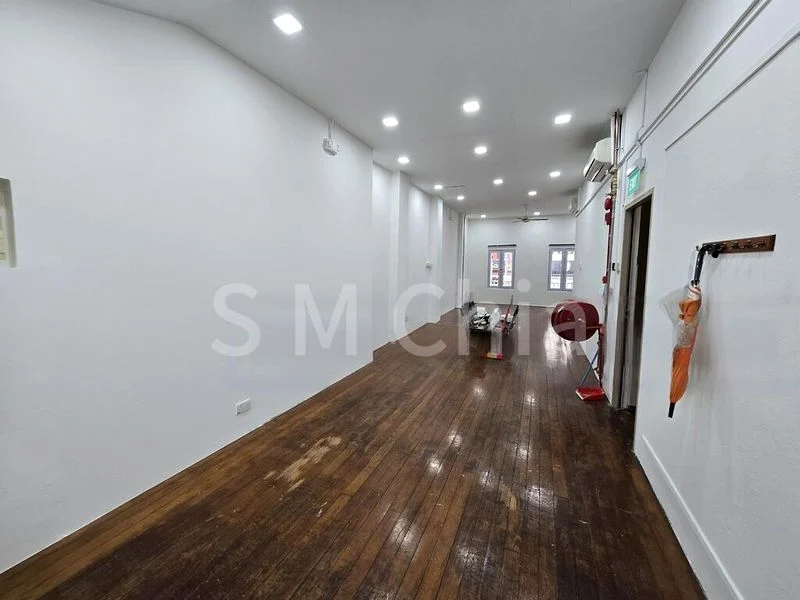 Office for Rent: River Valley - Image 4