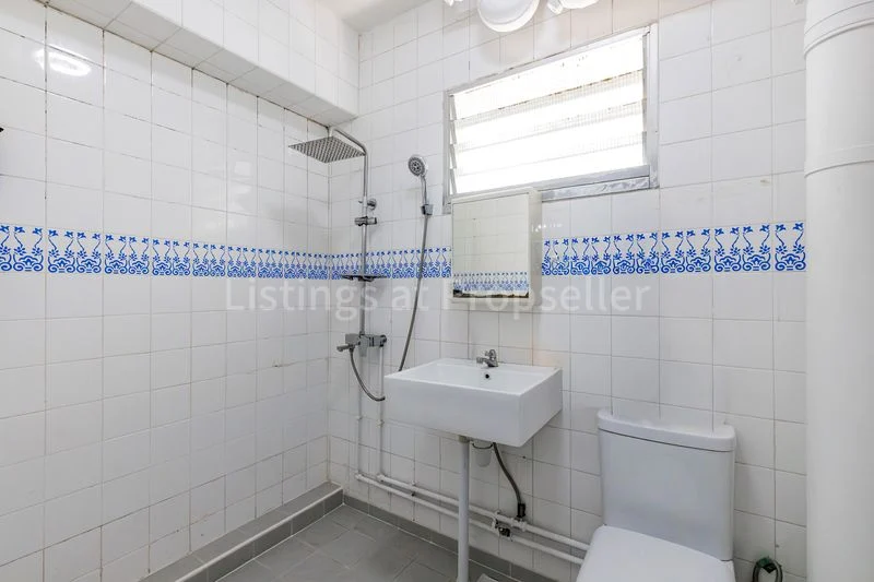 5 Room (5I) HDB for Sale in 199 Pasir Ris Street 12 - Image 11