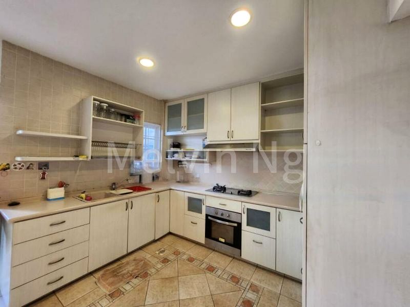 5 Bed Semi-Detached House (Landed) for Sale in  Jalan Tiga Ratus - Image 11