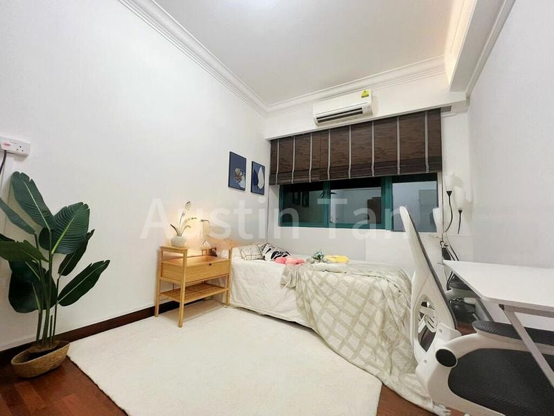 Master Room (Landed) for Rent in  Kew Vale - Image 1