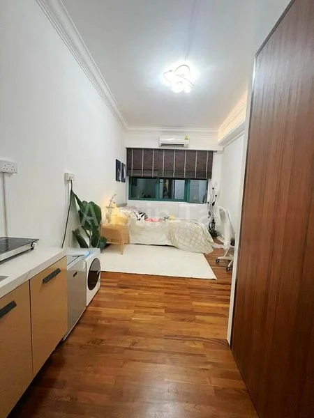 Master Room (Landed) for Rent in  Kew Vale - Image 4