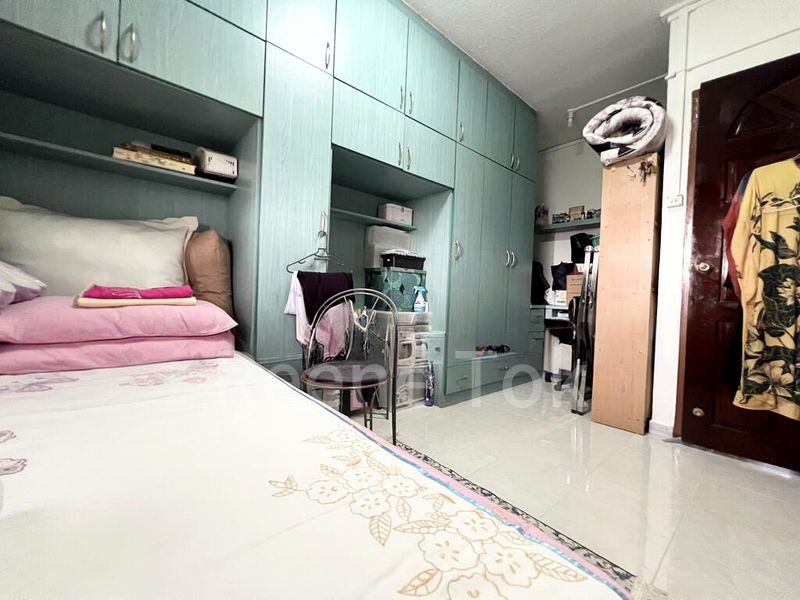 4 Room (4A) HDB for Sale in  322 Yishun Central - Image 8