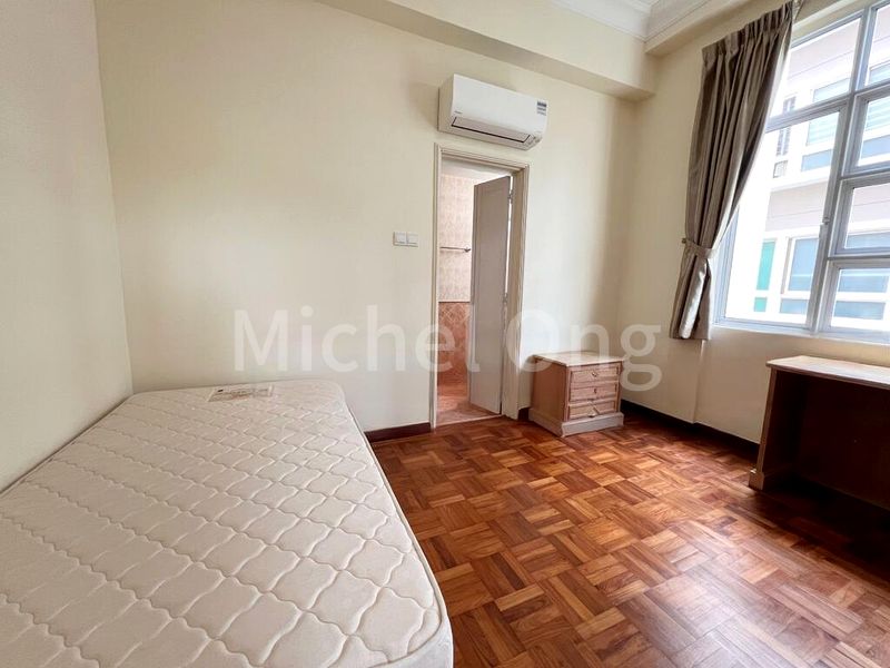 2 Bed Apartment (Condo) for Sale in  The Daffodil - Image 5