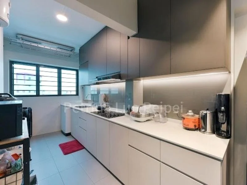 4 Room (4A) HDB for Sale in 271 Toh Guan Road - Image 5