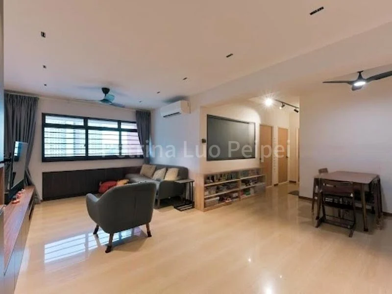 4 Room (4A) HDB for Sale in 271 Toh Guan Road - Image 4