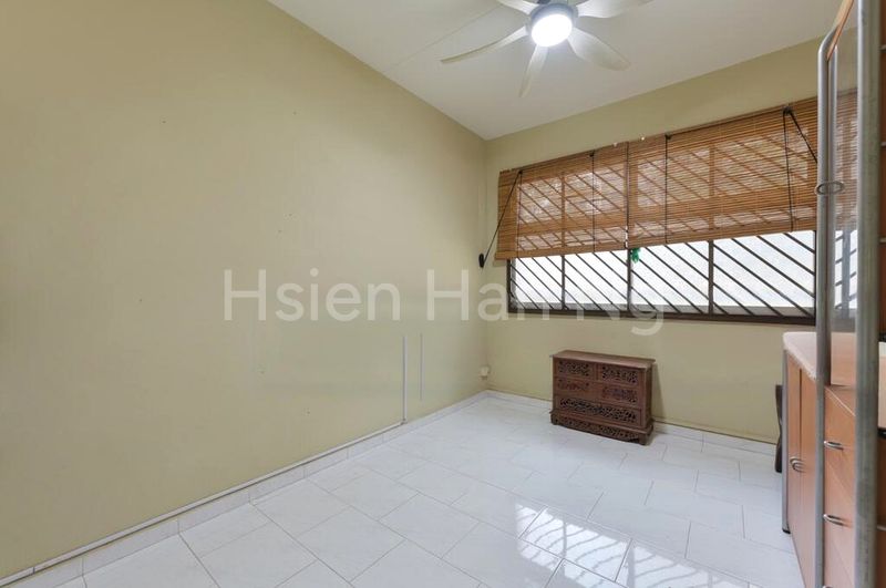 4 Room (4A) HDB for Sale in  559 Pasir Ris Street 51 - Image 6