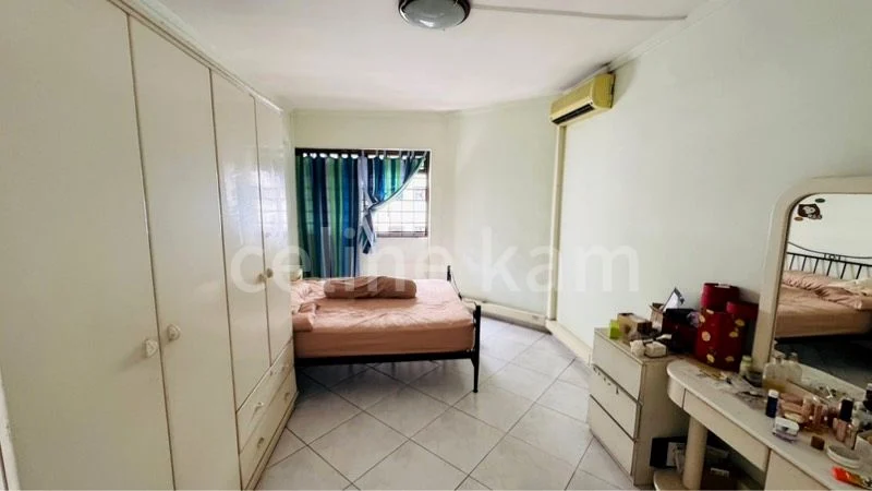 5 Room (5I) HDB for Sale in 228A Compassvale Walk - Image 4
