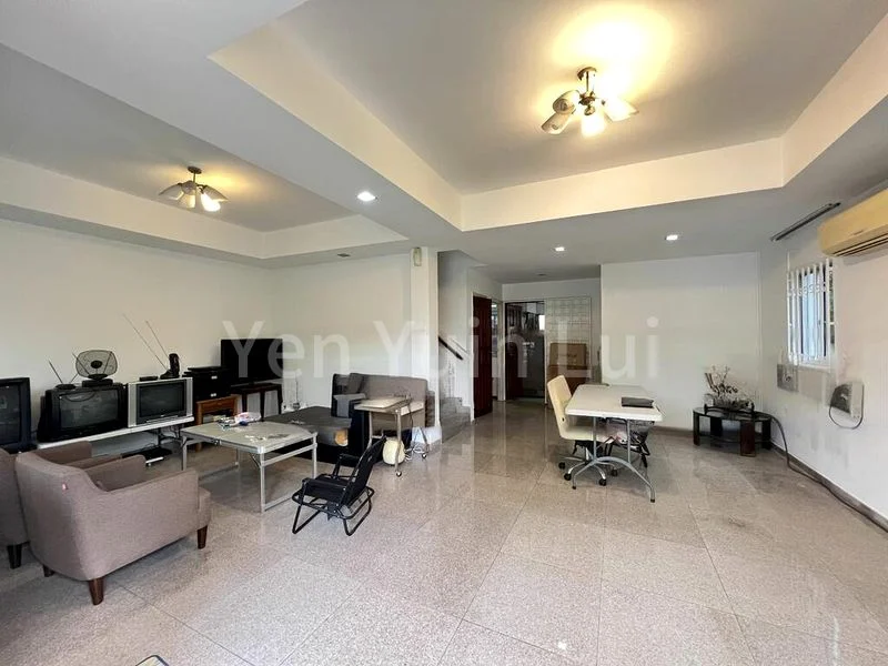 4 Bed Semi-Detached House (Landed) for Rent in Eng Kong Park - Image 1