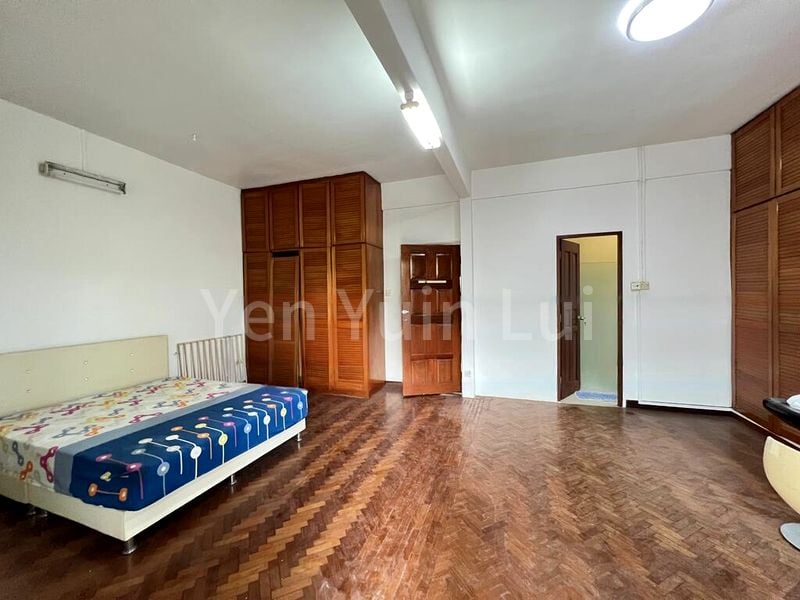 4 Bed Semi-Detached House (Landed) for Rent in Eng Kong Park - Image 6