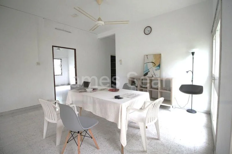 4 Bed Bungalow (Landed) for Sale in  Clementi Park - Image 9