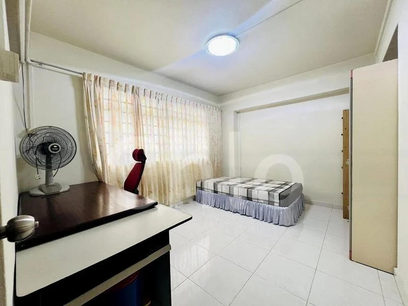 Common Room (HDB) for Rent in  81 Strathmore Avenue - Image 1