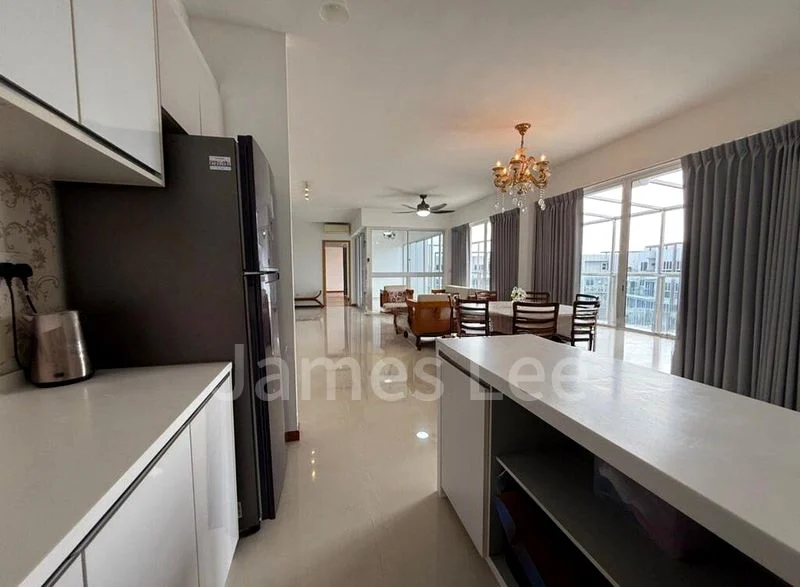 5 Bed Condo for Sale in  Forestville - Image 3