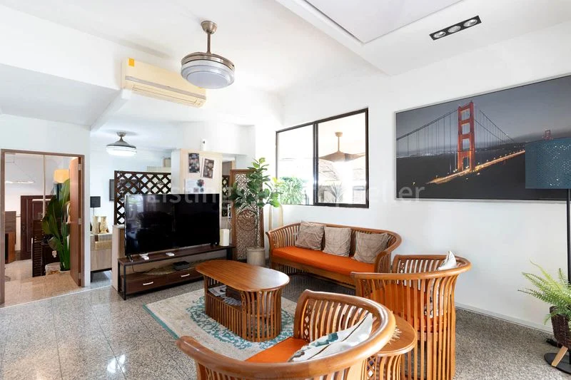 5 Bed Semi-Detached House (Landed) for Sale in Platina Gardens - Image 1