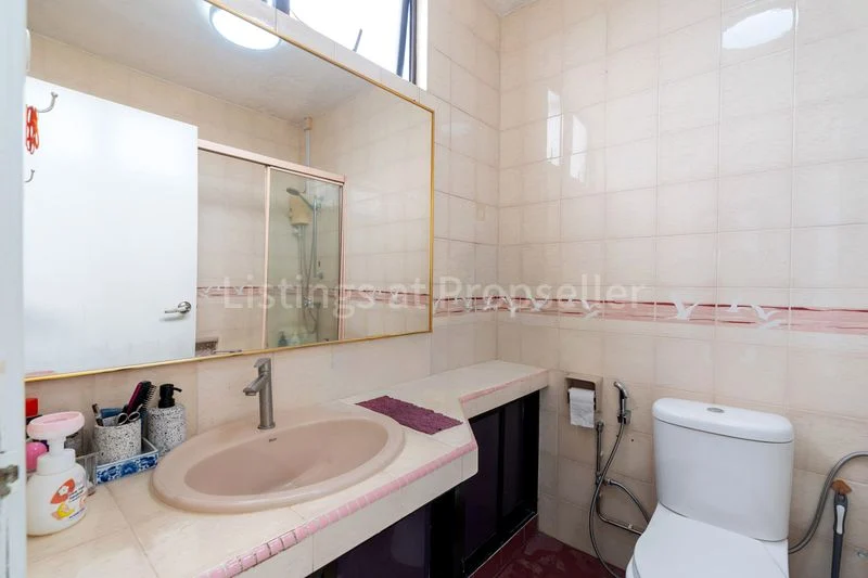 5 Bed Semi-Detached House (Landed) for Sale in Platina Gardens - Image 30