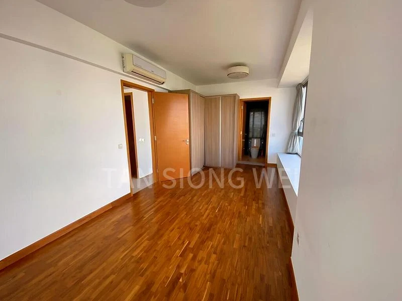 4 Bed Condo for Sale in  Centro Residences - Image 6