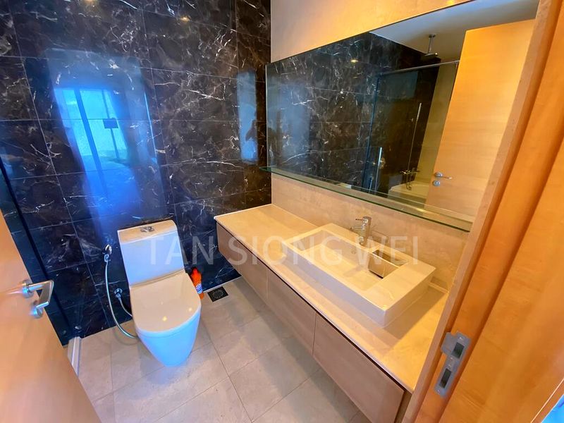 4 Bed Condo for Sale in  Centro Residences - Image 5