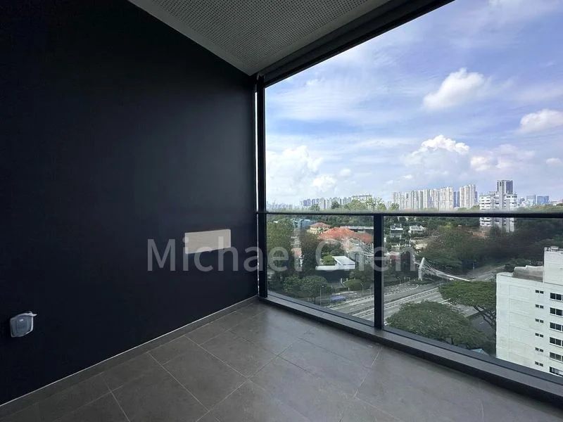 2 Bed Condo for Rent in  Hyll on Holland - Image 3