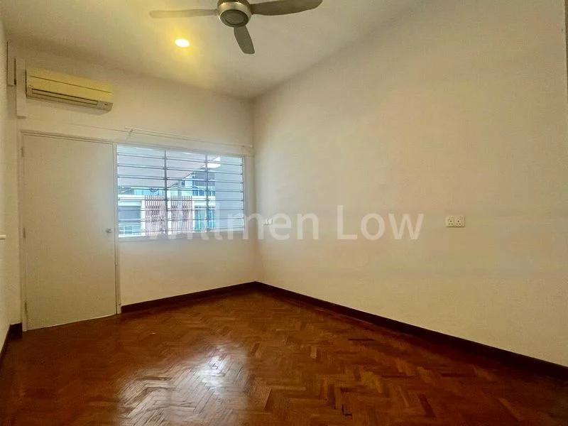 4 Bed Terraced House (Landed) for Rent in  Lowland Road - Image 9
