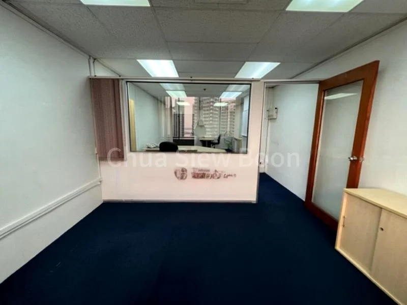 Office for Rent: International Plaza - Image 4