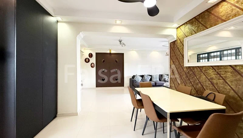 5 Room (5I) HDB for Sale in  492B Tampines Avenue 9 - Image 4