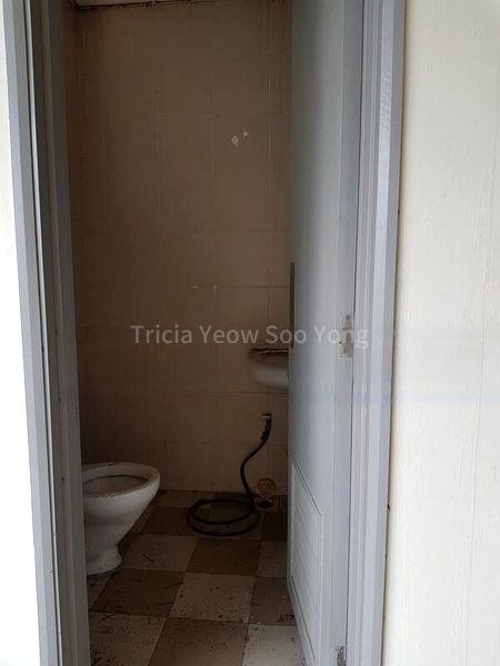 Light Industrial (B1) for Rent: TG Building - Image 3