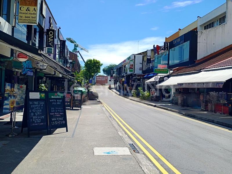 Food & Beverage for Rent: ️ RARE ️ F&B Shop @ Holland Village | Near MRT | Prominent Street Frontage | Heavy Crowd - Image 19