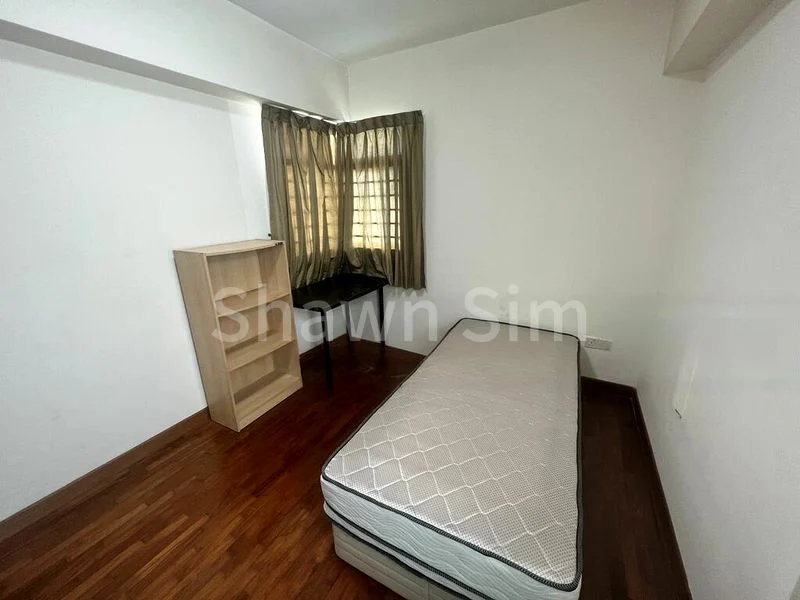 Common Room (HDB) for Rent in  264D Compassvale Bow - Image 1