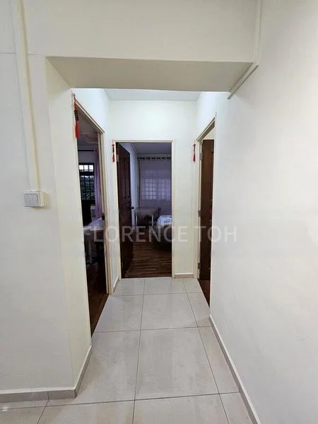 5 Room (5A) HDB for Rent in  121 Kim Tian Place - Image 11