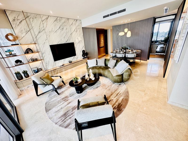 3 Bed Condo for Sale in Cape Royale - Image 2