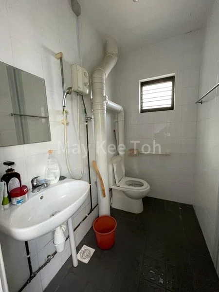 Master Room (HDB) for Rent in  330 Woodlands Avenue 1 - Image 5