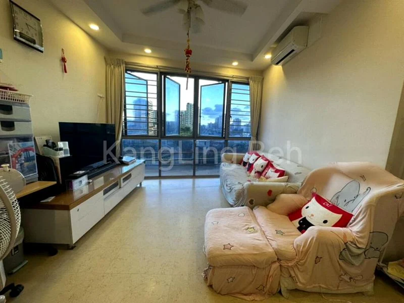3 Bed Condo for Sale in The Waterina - Image 14