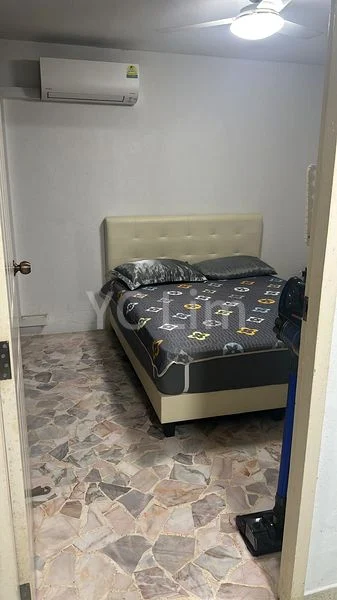 Common Room (HDB) for Rent in  34 Whampoa West - Image 1