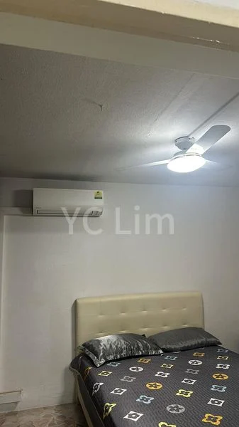 Common Room (HDB) for Rent in  34 Whampoa West - Image 2