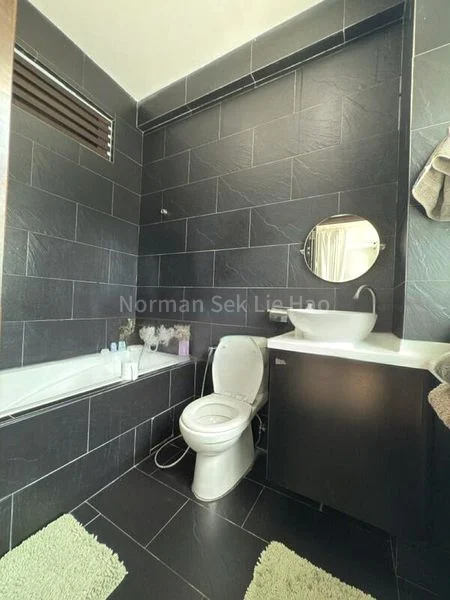 5 Bed Corner Terrace (Landed) for Sale in  Teacher's Housing Estate - Image 8