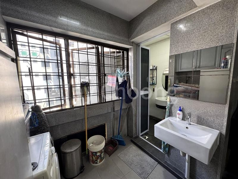 5 Room (5A) HDB for Rent in  115 Whampoa Road - Image 4