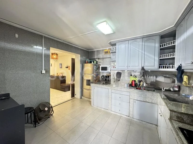 5 Room (5A) HDB for Rent in  115 Whampoa Road - Image 5